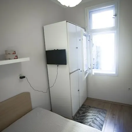 アパート Charlie Perfect Price